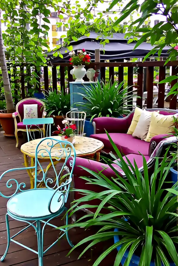 Enhance Outdoor Spaces with Shabby Chic Decor