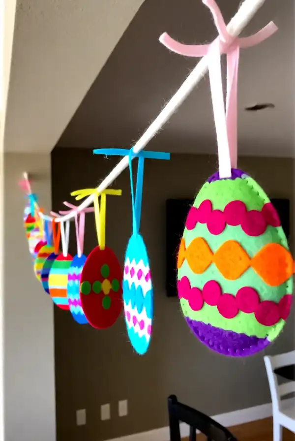 Felt Easter Egg Garland