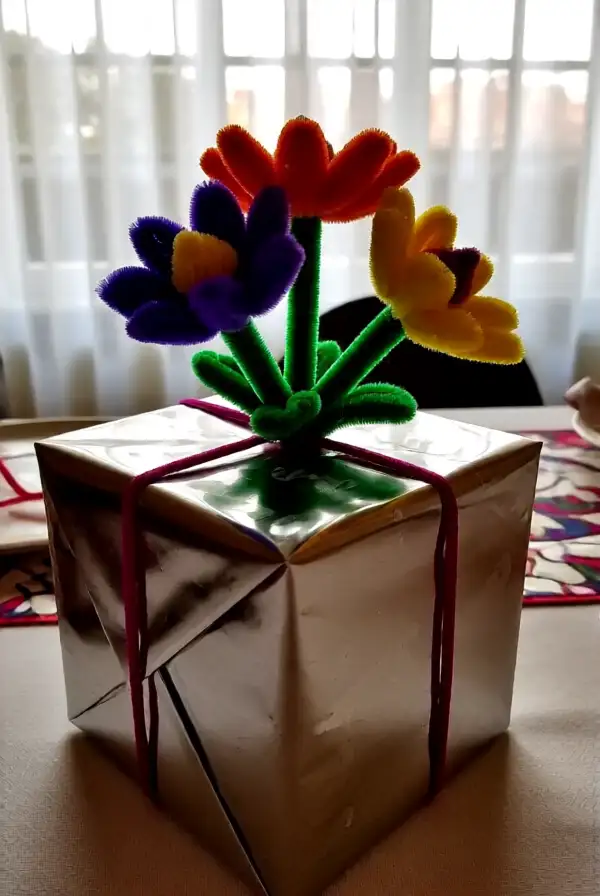 Festive Flower Gift Wrapping