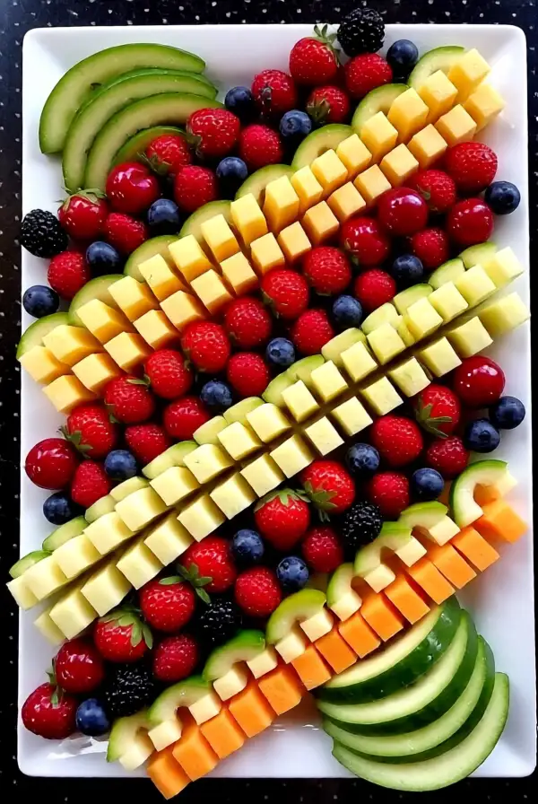 Fruit and Veggie Platters: Nature’s Picnic Food Treats