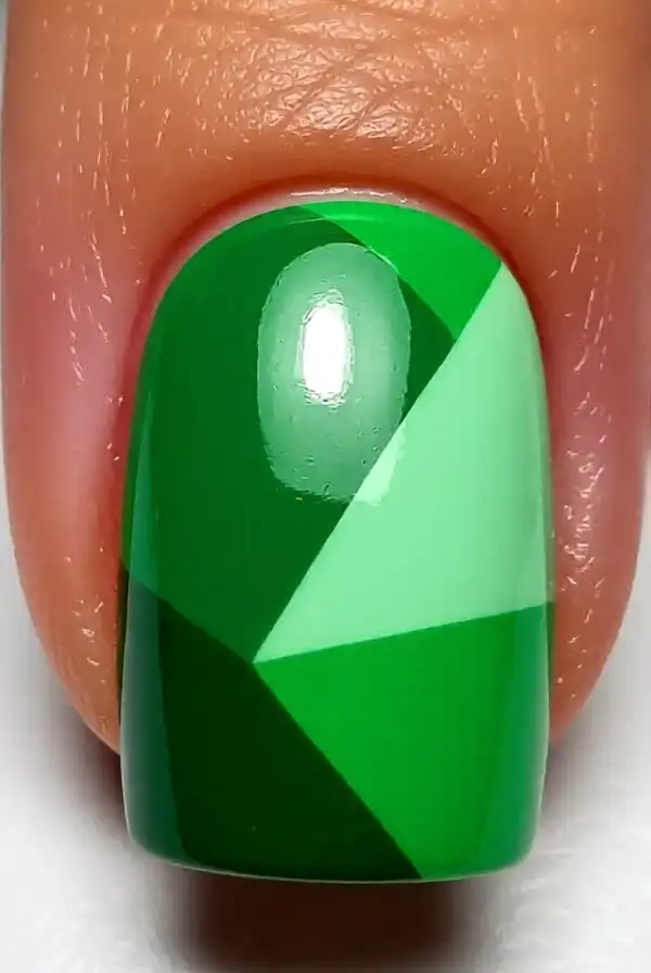 Geometric Green Patterns