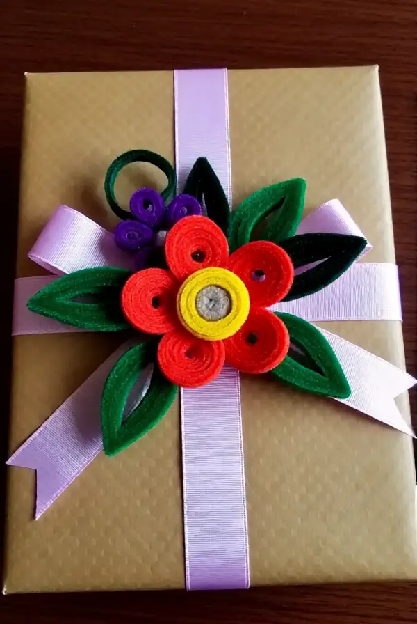 Graceful Flower Ribbons