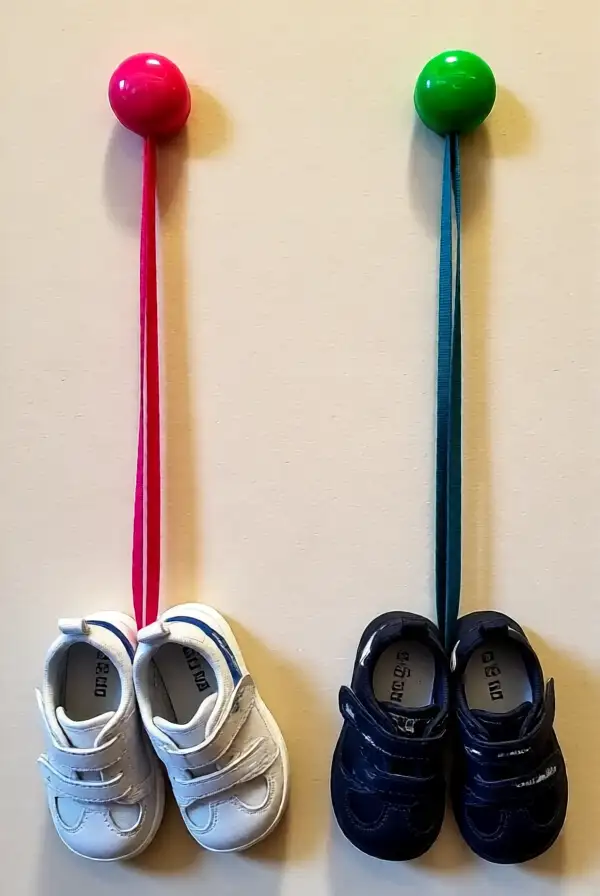 Magnetic Strips for Lightweight Shoes