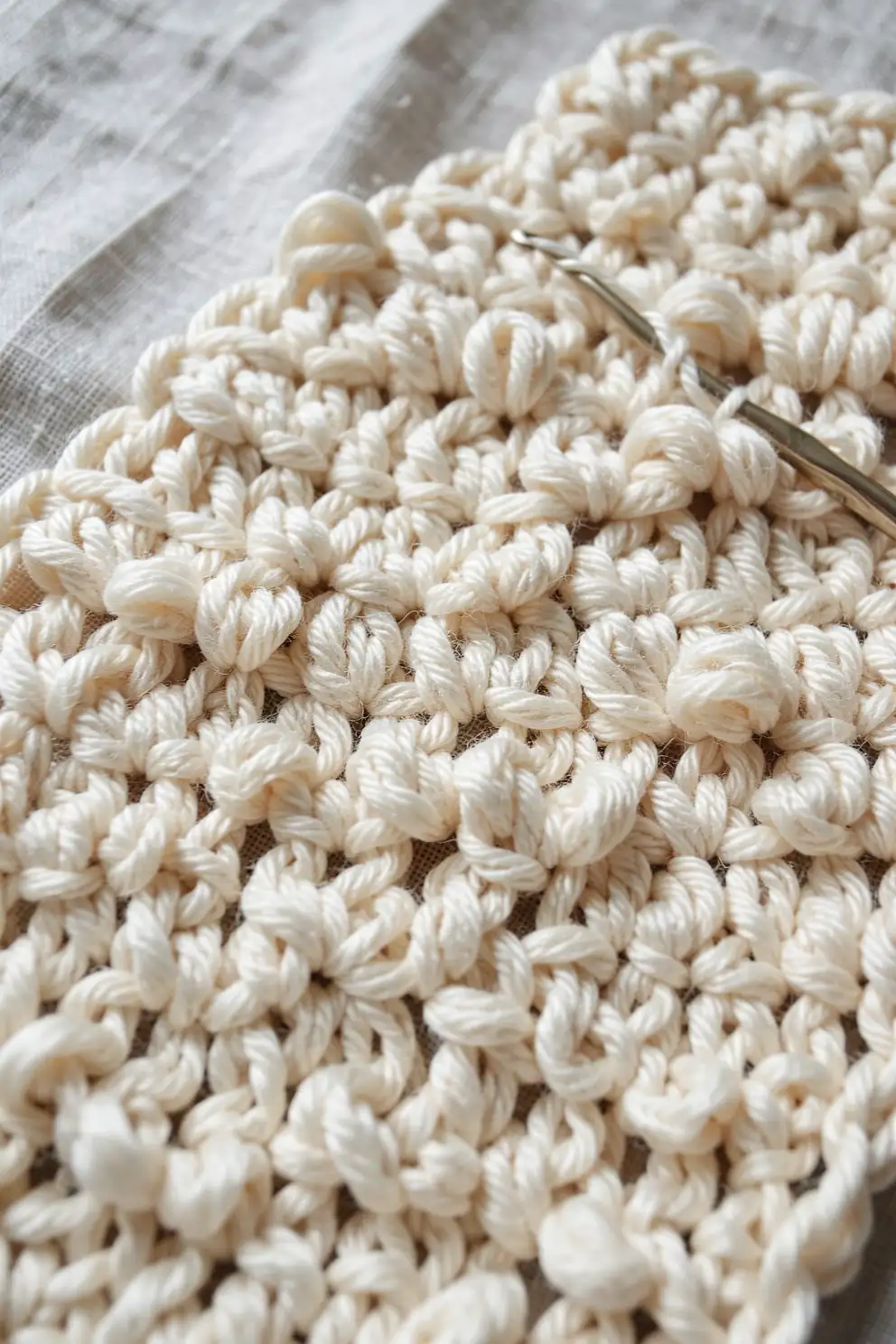 Mixing Puff Stitch With Simple Rows