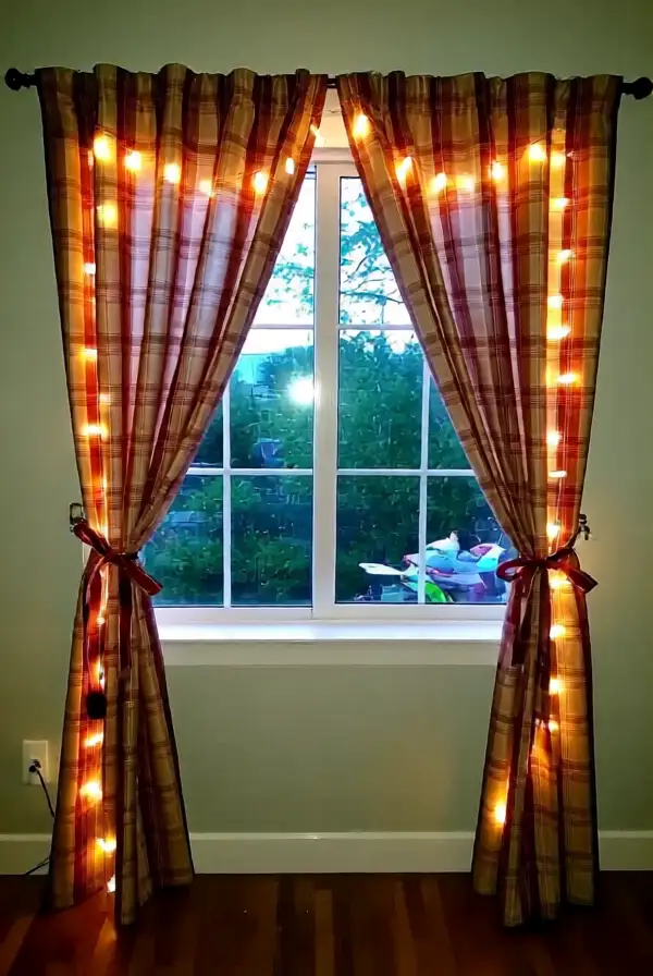 Personalizing Light Curtains with Accessories