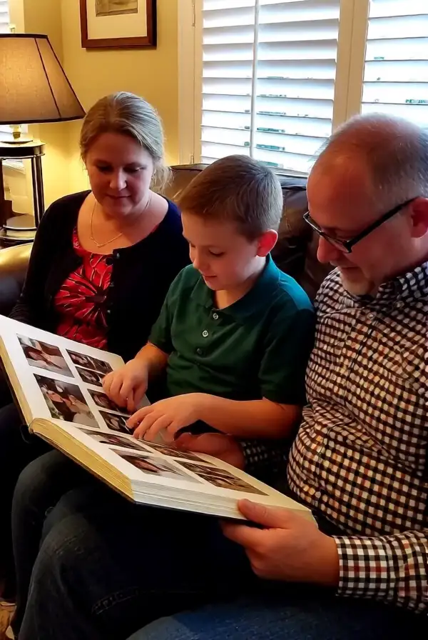 Reflect and Share Memories