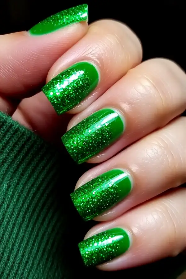 Seasonal Glitter Tips