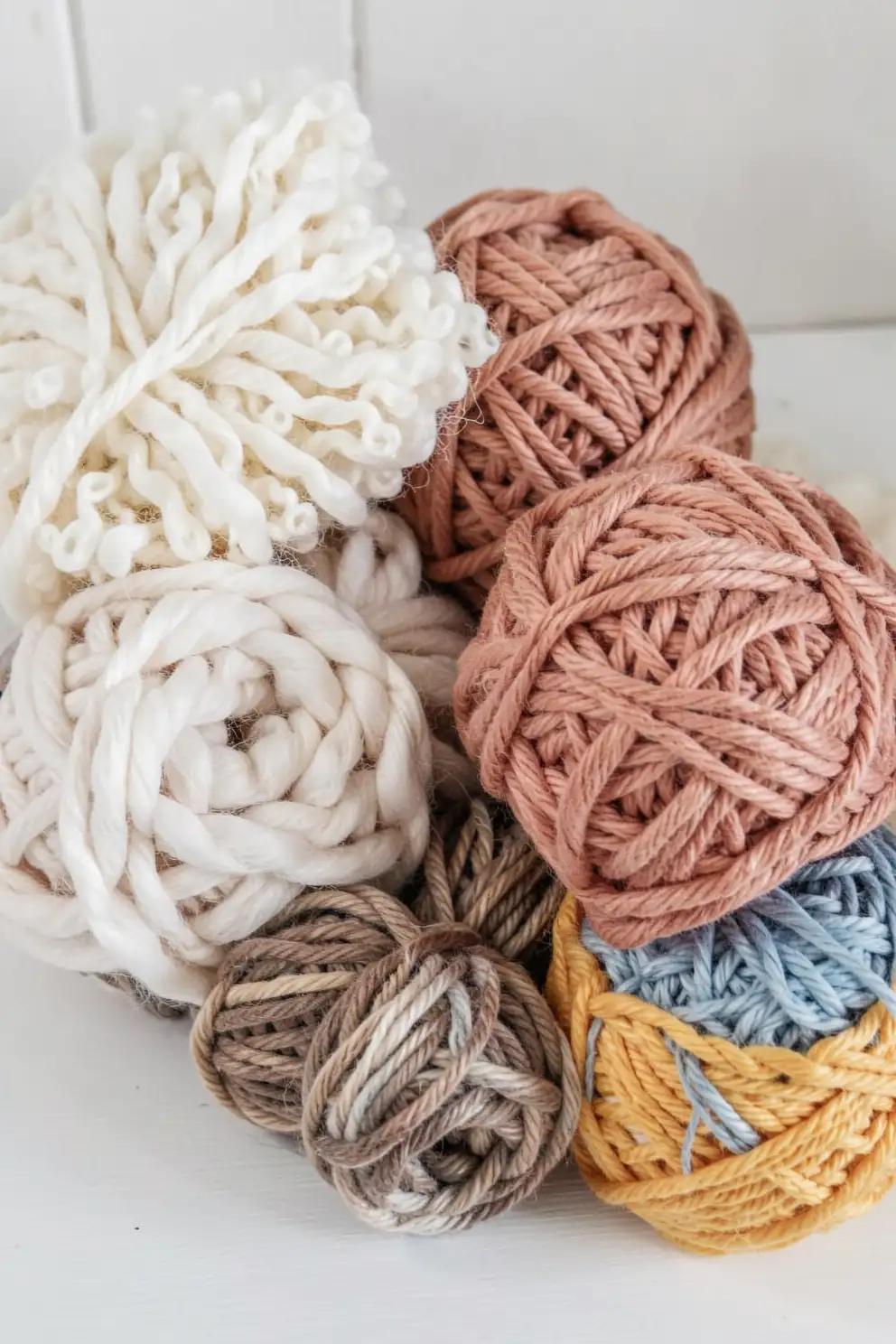 Using Different Yarn Textures