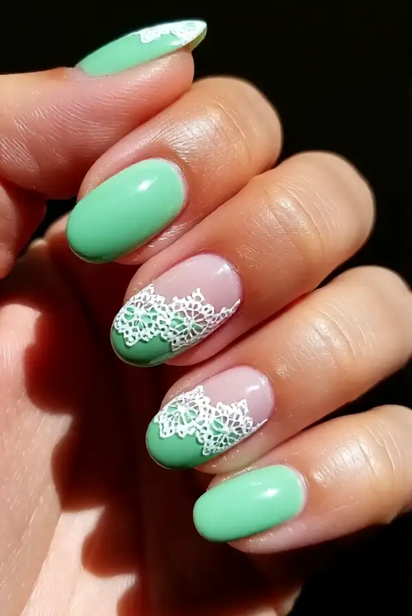 Vintage Lace Accents